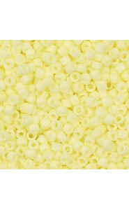 Miyuki Delica Perlen 11/0 - Opaque pale yellow matted DB-1511